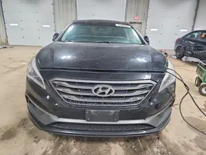 Hyundai Sonata Sport Sedan FWD (2.4L 4cyl 6A) 2016 Black