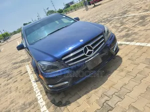 Mercedes-Benz C300 Luxury 4Matic Sedan AWD (3.5L 6cyl 7A) 2013 Blue