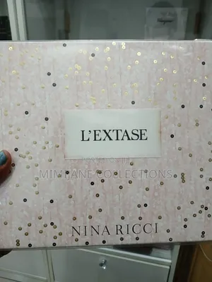 Nina Ricci L' Extase Gift Set