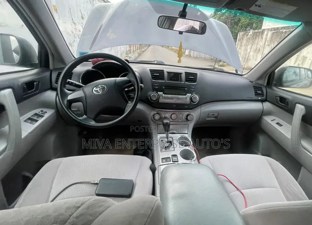 Toyota Highlander 2008 Gray