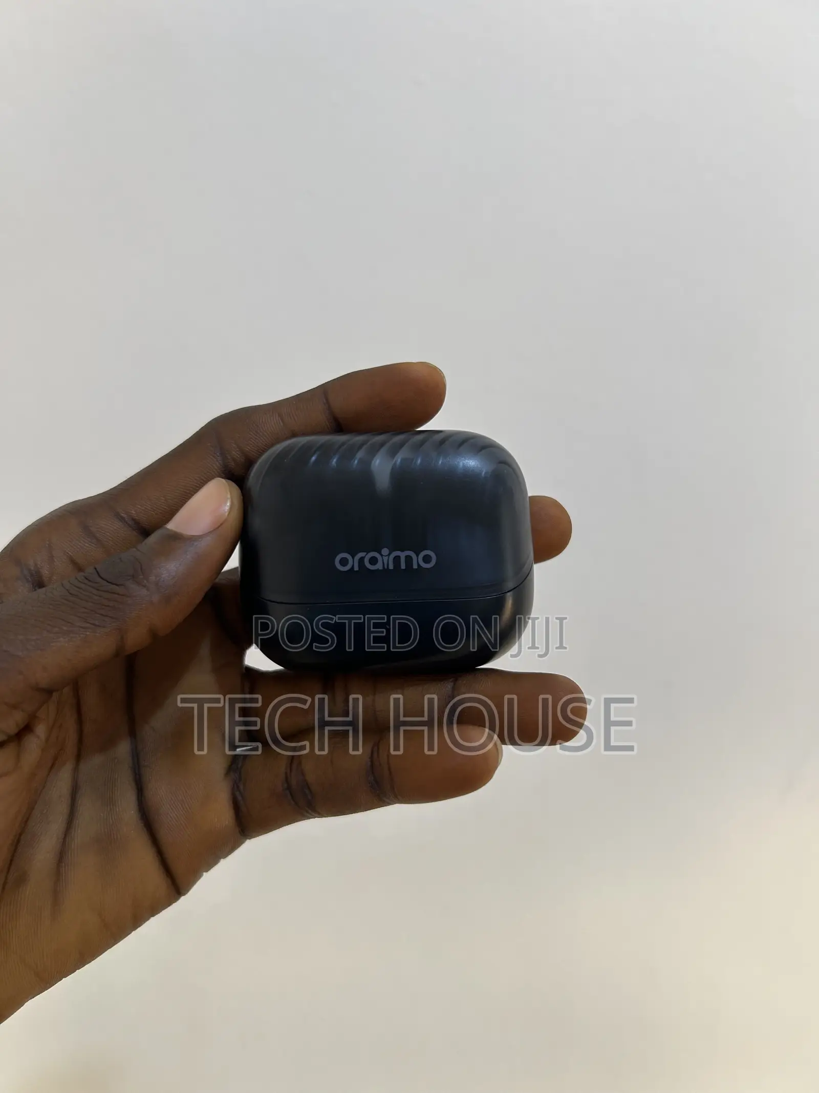 1 Month Used Oraimo Earpod