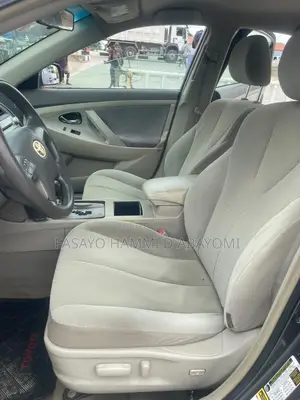 Toyota Camry LE 4dr Sedan (2.4L 4cyl 5A) 2008 Gray