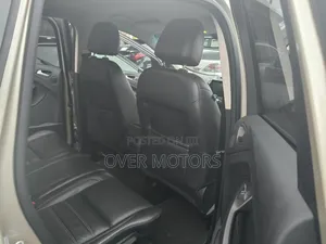 Ford Escape 2017 Gold