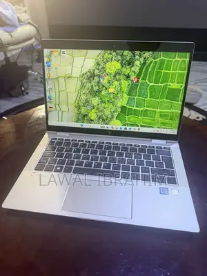 Laptop HP EliteBook 840 G8 8GB Intel Core i7 HDD+SSD 512GB