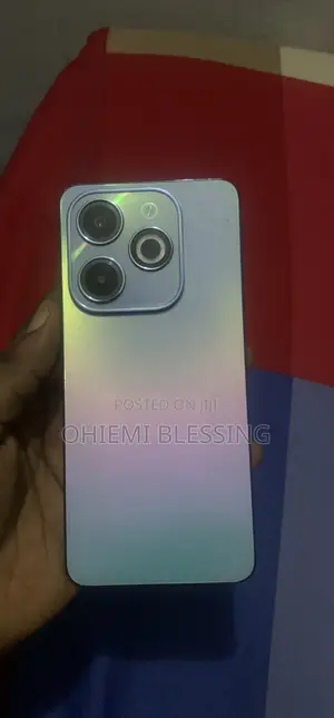 Infinix Hot 40i 128 GB Blue