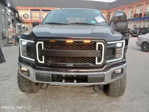 Ford F-150 Lariat 4x4 SuperCab Styleside 8 ft. box 163 in. WB 2018
