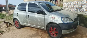 Toyota Yaris 2003 Gray