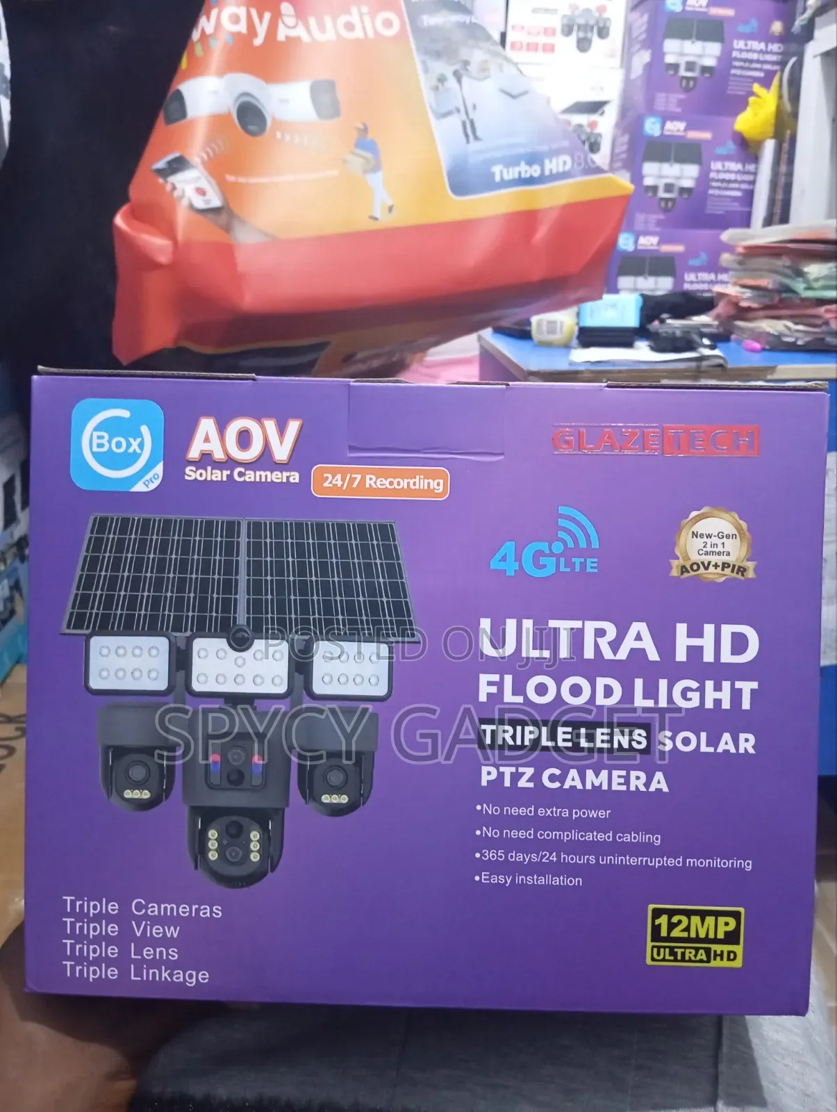 Ultra HD 4G PTZ Triple Lens Solar Camera With 3 Floodlight