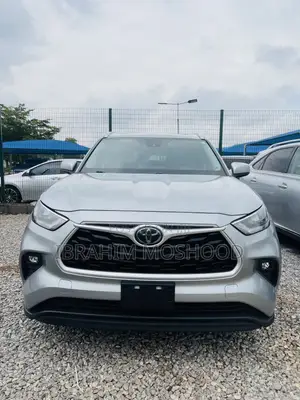 Toyota Highlander XLE AWD 2020 Silver