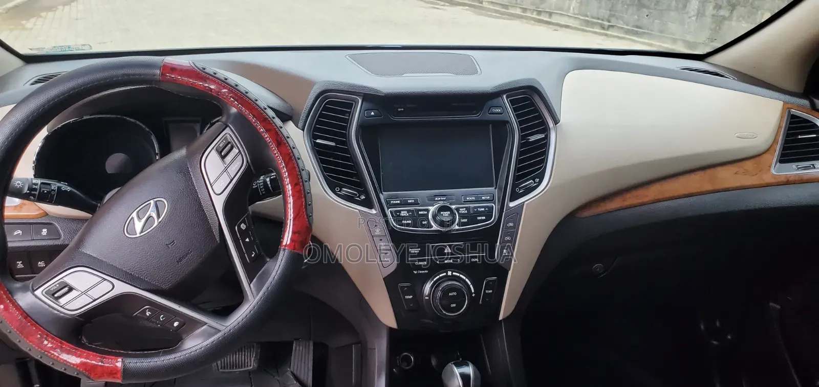 Hyundai Santa Fe 2015 Black