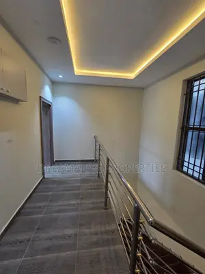 5bdrm Duplex in Trans Engineering, Dawaki for rent