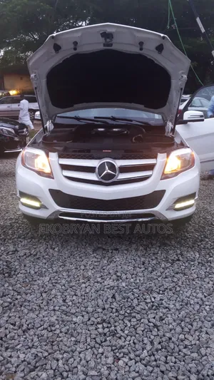Mercedes-Benz GLK-Class 350 2014 White