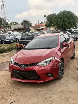 Toyota Corolla S 4dr Sedan (1.8L 4cyl CVT) 2014 Red