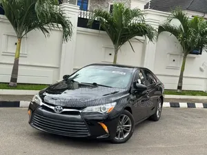 Toyota Camry 2017 Black