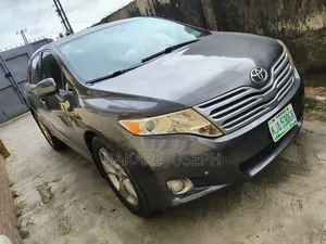Toyota Venza V6 2009 Gray