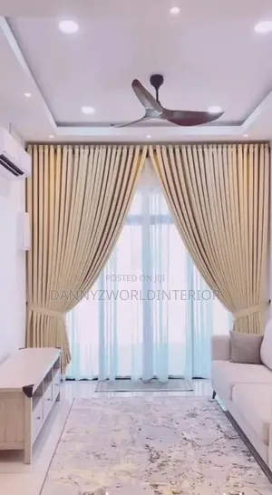 Royal Curtain
