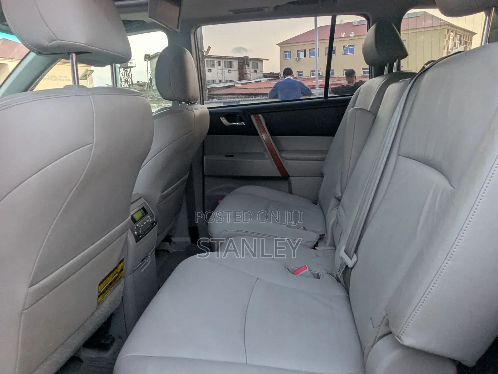 Toyota Highlander 2010 Silver