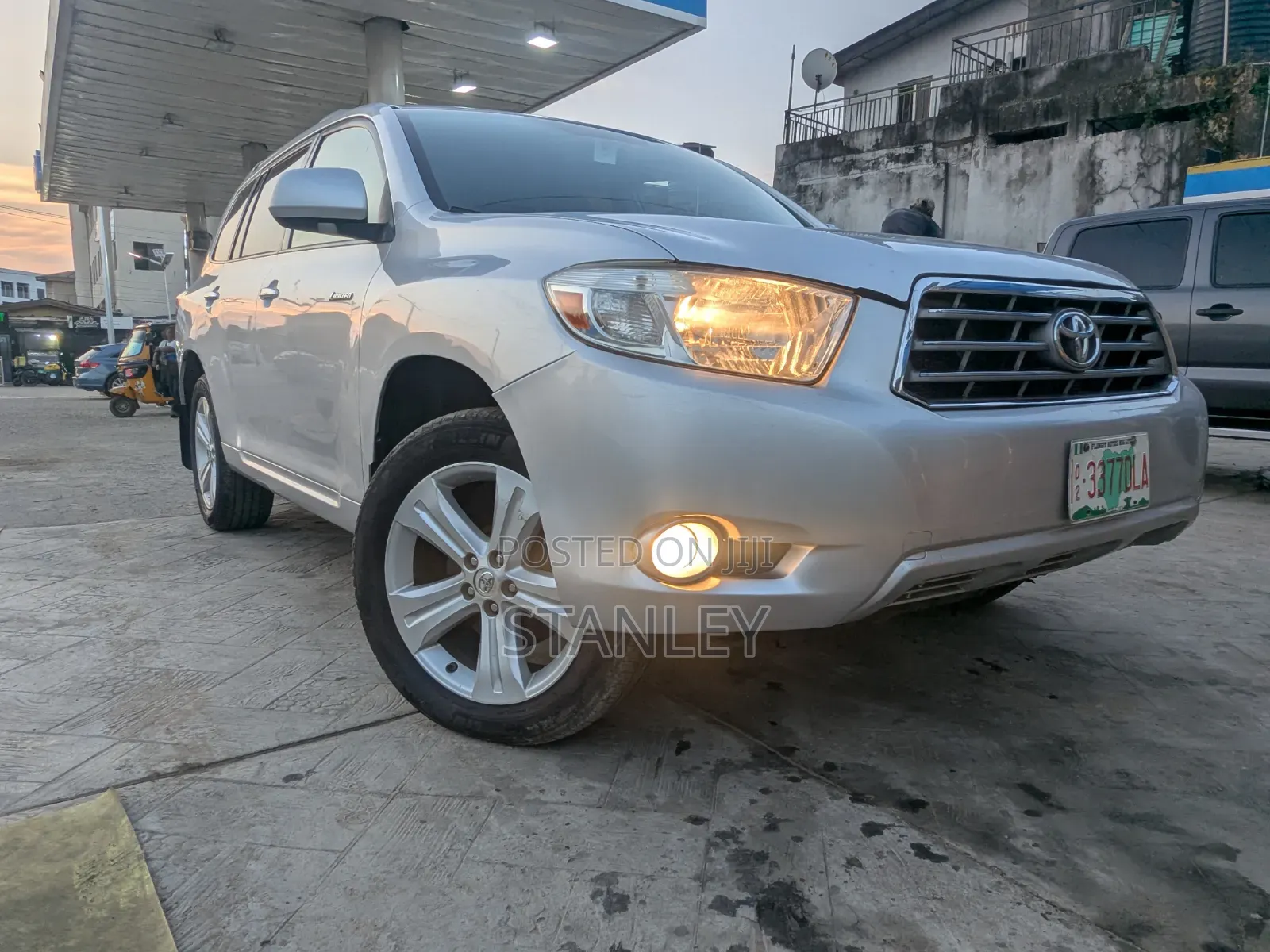 Toyota Highlander 2010 Silver