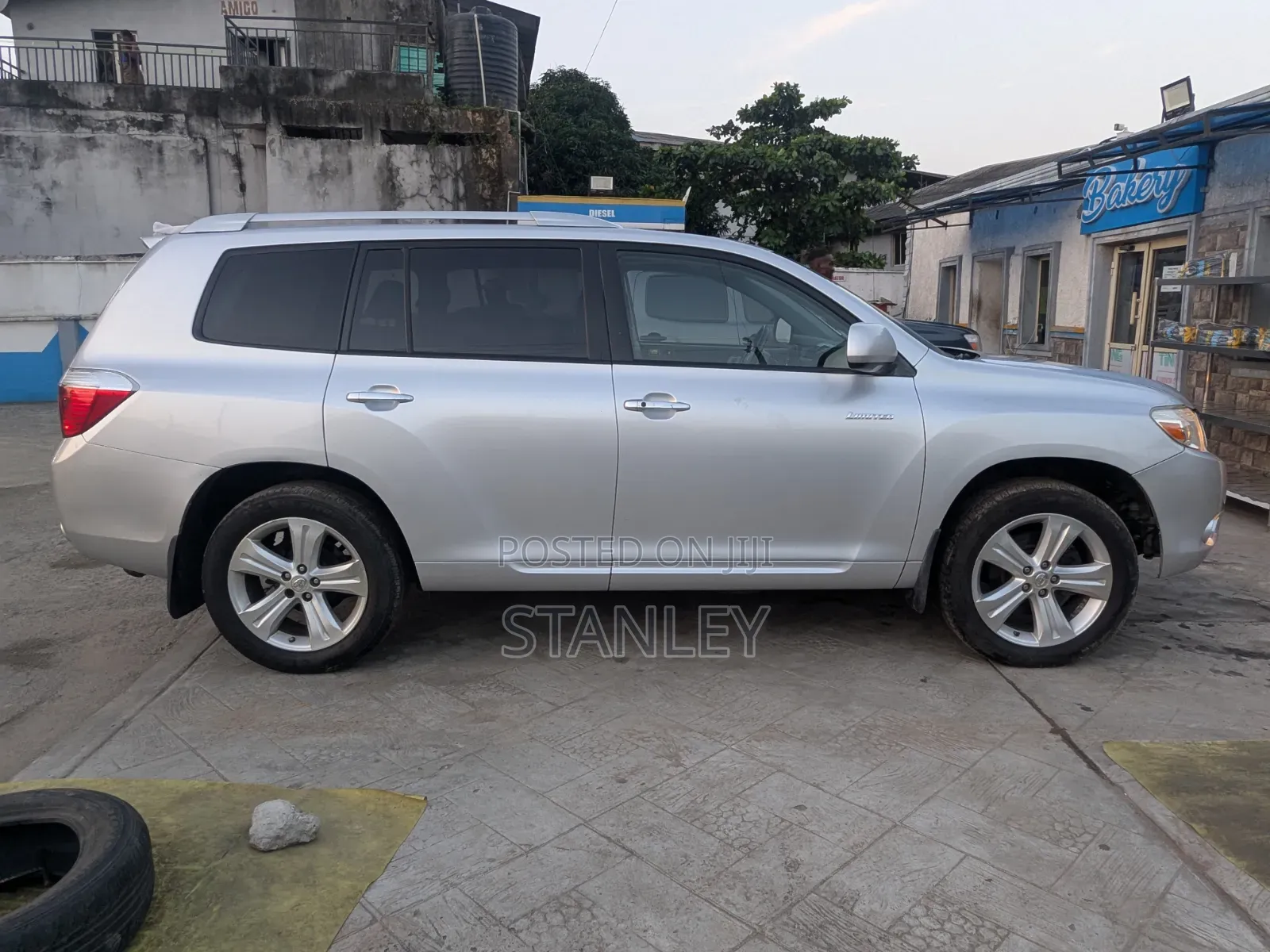 Toyota Highlander 2010 Silver