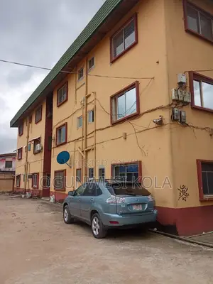 3bdrm Block of Flats in Egbeda for rent