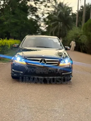 Mercedes-Benz C350 2013 Black