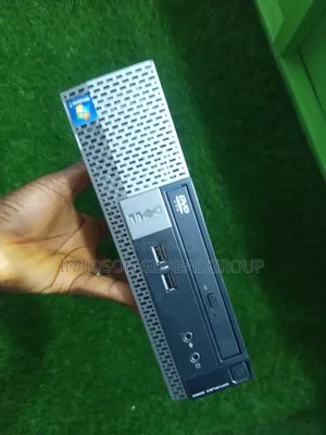 Desktop Computer Dell OptiPlex 9020 4GB Intel Core i3 HDD 250GB