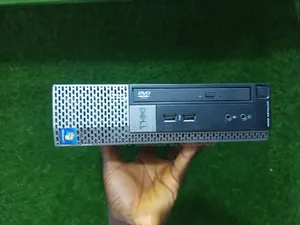 Desktop Computer Dell OptiPlex 9020 4GB Intel Core i3 HDD 250GB