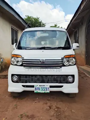 Daihatsu Hijet 2012 White
