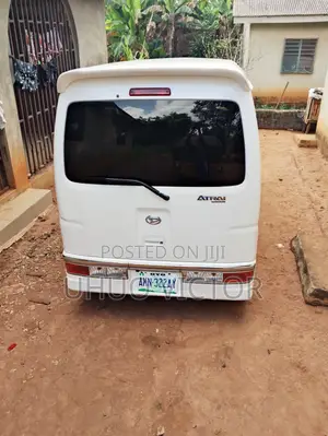 Daihatsu Hijet 2012 White