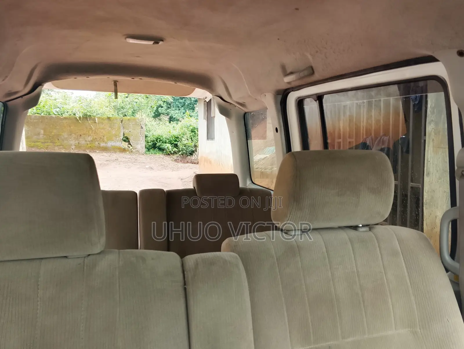 Daihatsu Hijet 2012 White