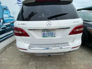 Mercedes-Benz M Class 2013 White