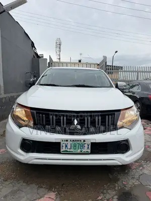 Mitsubishi L200 2018 White