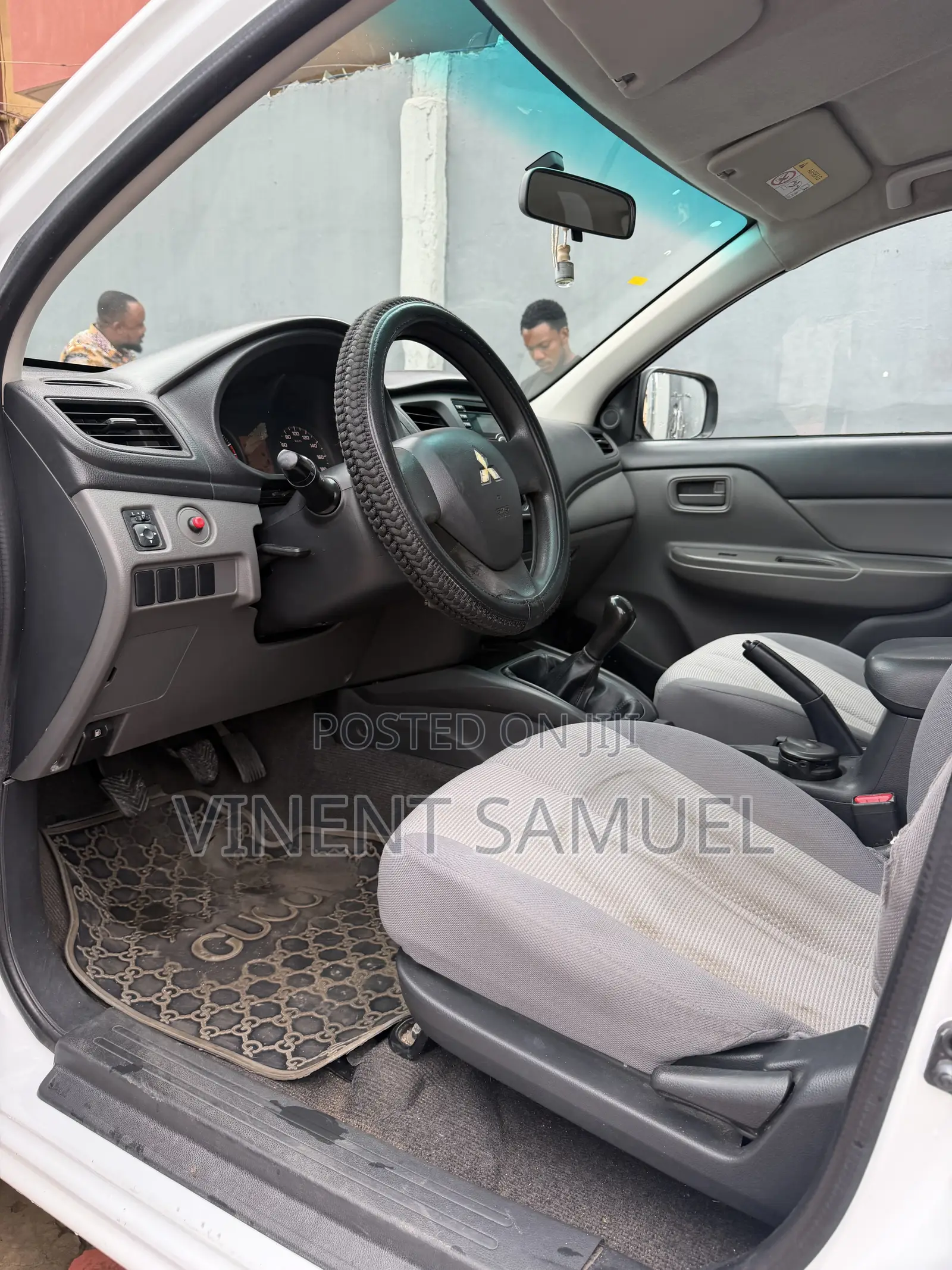Mitsubishi L200 2018 White