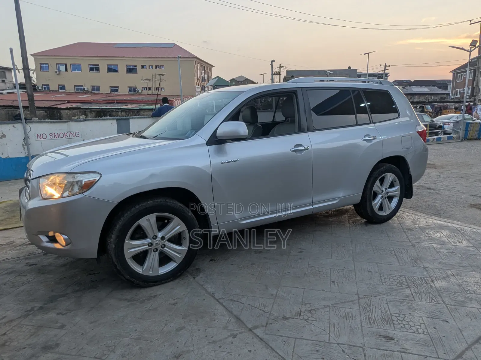 Toyota Highlander 2010 Silver