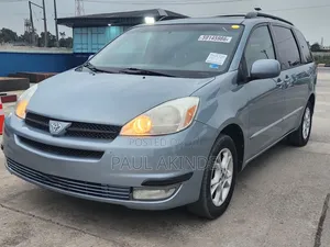 Toyota Sienna XLE Limited AWD 2005 Blue