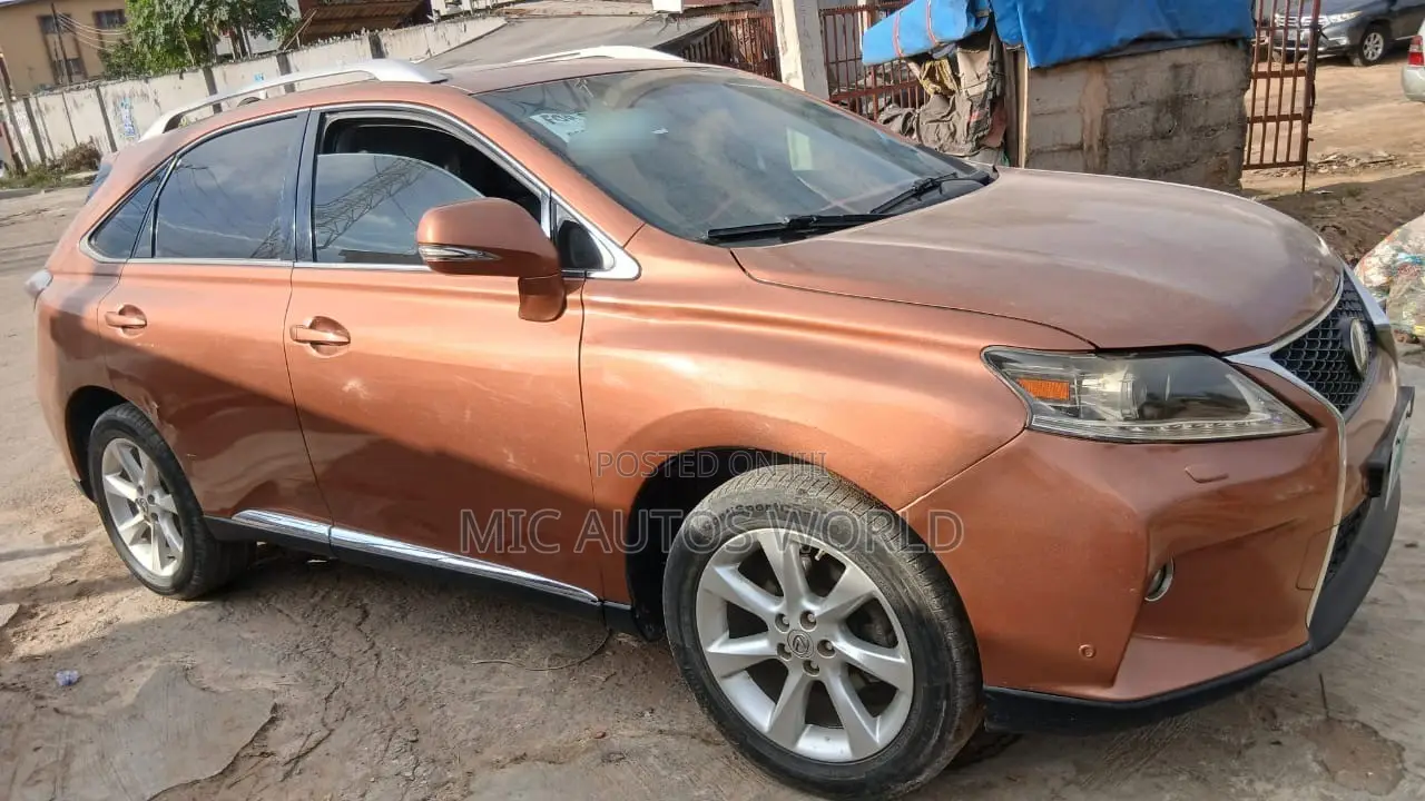 Lexus RX 2012 Orange
