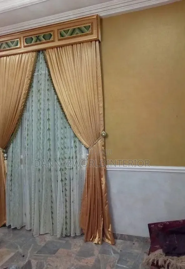 Royal Curtains
