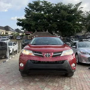 Toyota RAV4 2014 Red