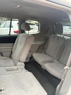 Toyota Highlander SE 2012 White