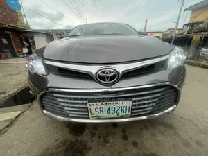 Toyota Avalon Limited Sedan FWD (3.5L 6cyl 6A) 2013 Gray
