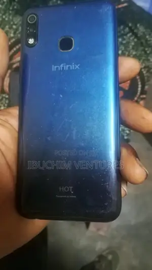 Infinix Hot 8 Lite 32 GB Blue