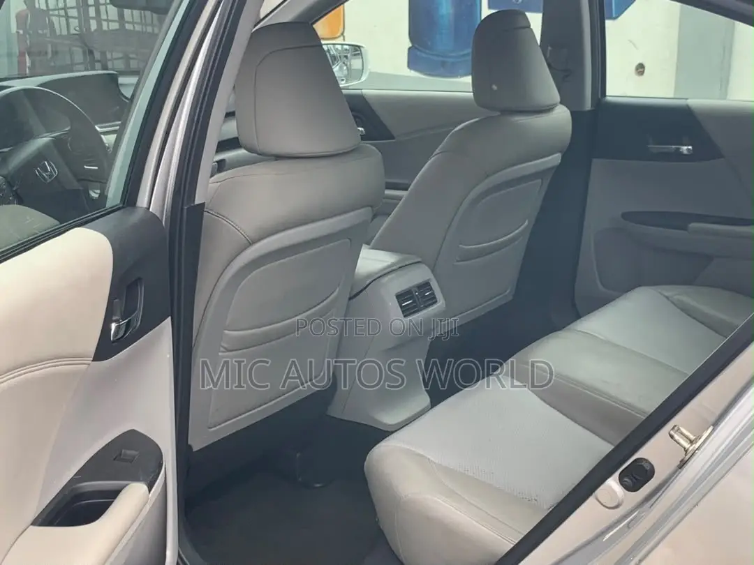 Honda Accord 2014 Silver