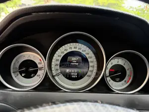 Mercedes-Benz C300 Sport 4Matic Sedan AWD (3.5L 6cyl 7A) 2013 White