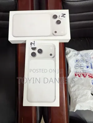 New Apple iPhone 17 Pro Max 256 GB White