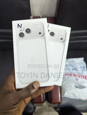 New Apple iPhone 17 Pro Max 256 GB White