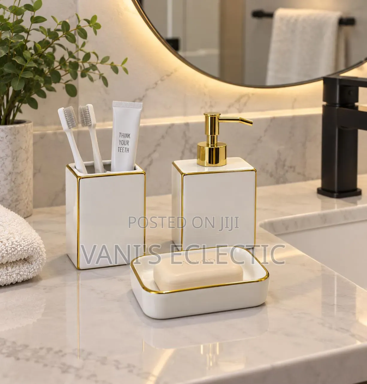 Madame Coco Elegant 3-Piece Ceramic Bathroom Accessories Sets