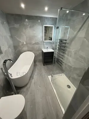 Simple Bathroom Makeover