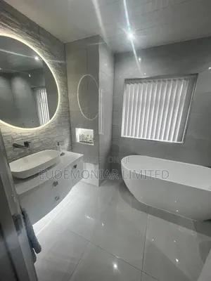 Simple Bathroom Makeover