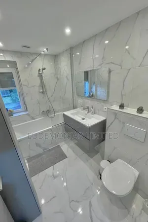 Simple Bathroom Makeover
