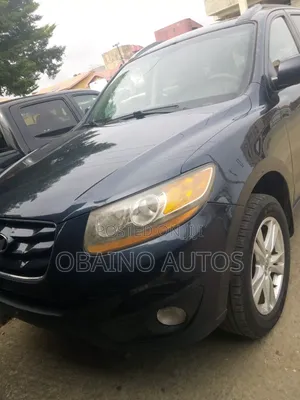 Hyundai Santa Fe 2012 Blue